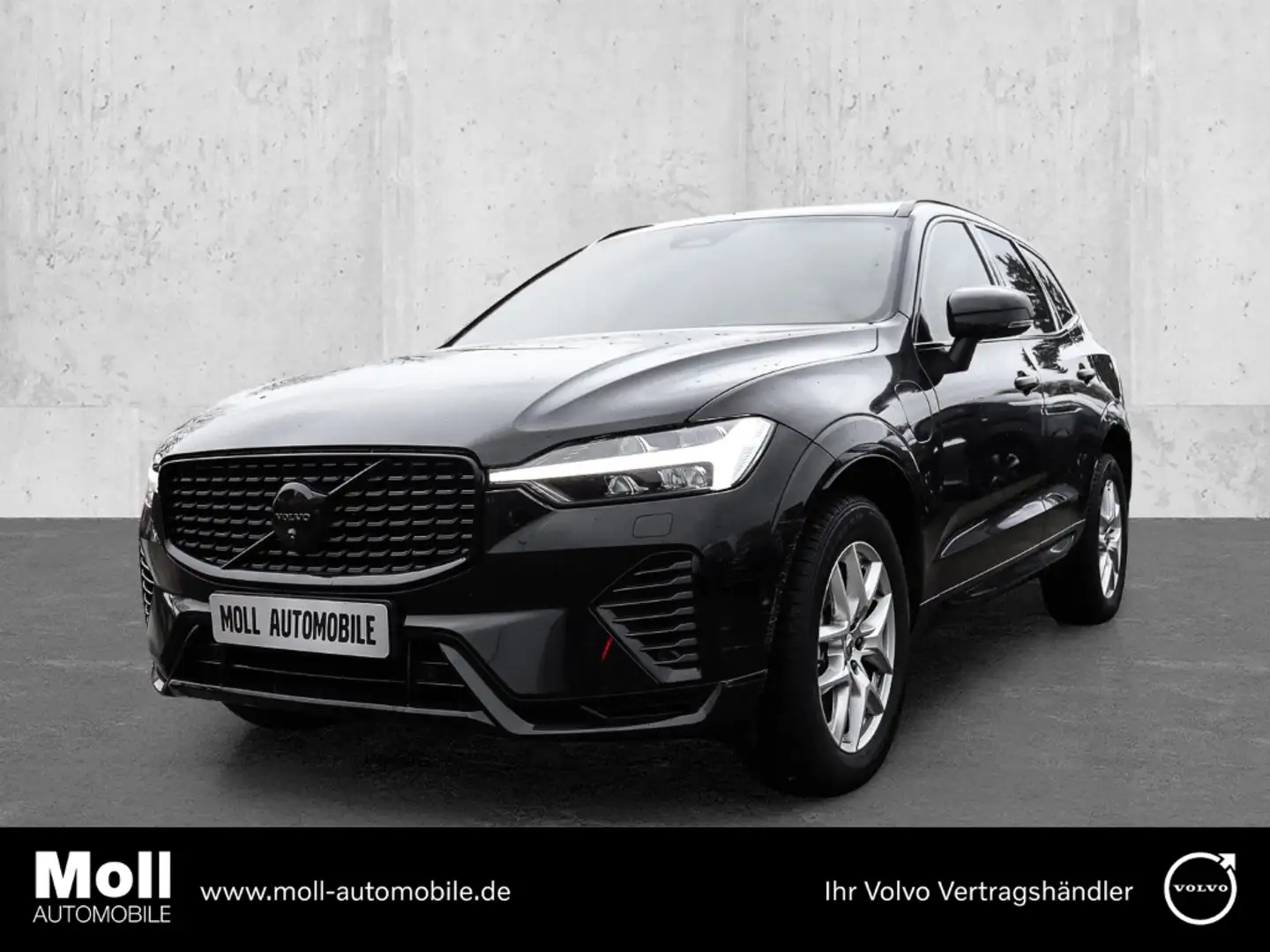 Volvo XC60 Plus Black Edition Recharge Plug-In Hybrid AWD T8 Schwarz - 1