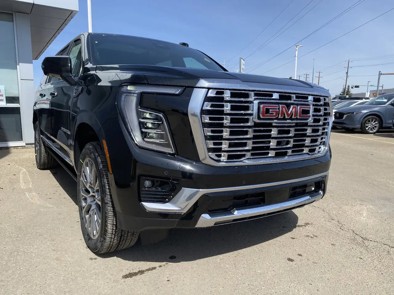 GMC Yukon снимка GMC Yukon