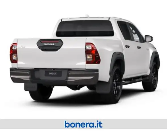 Toyota Hilux view 4