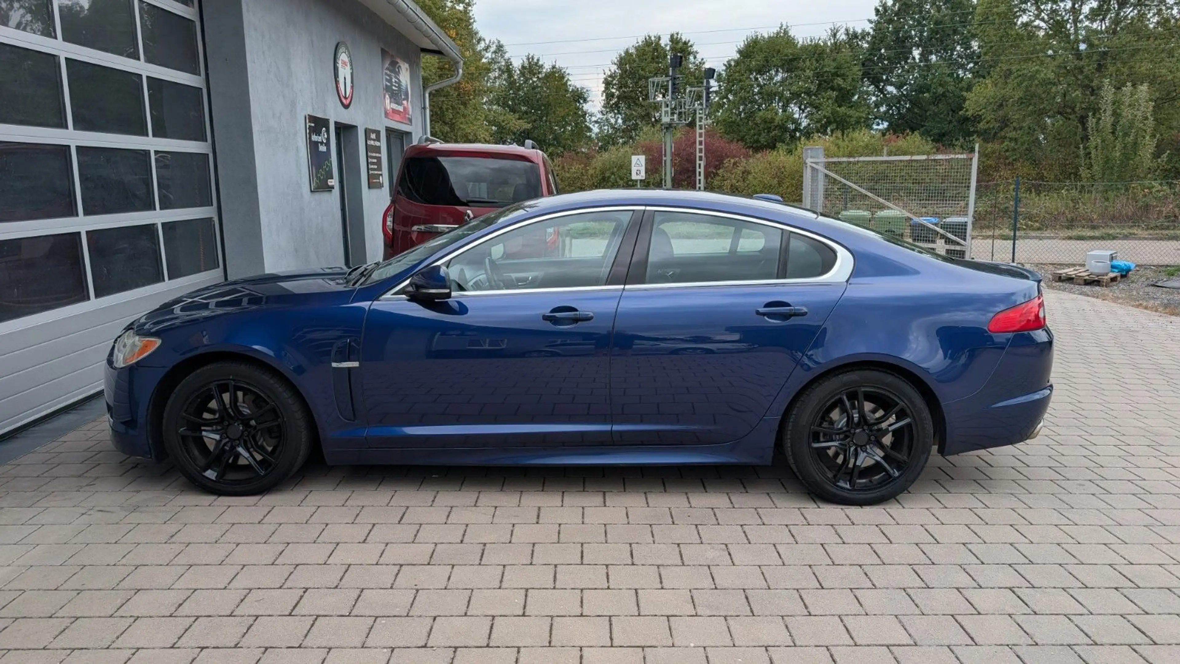 Jaguar XF 3.0 V6 Diesel S Premium Luxury Sitzbelüftung — photo 11