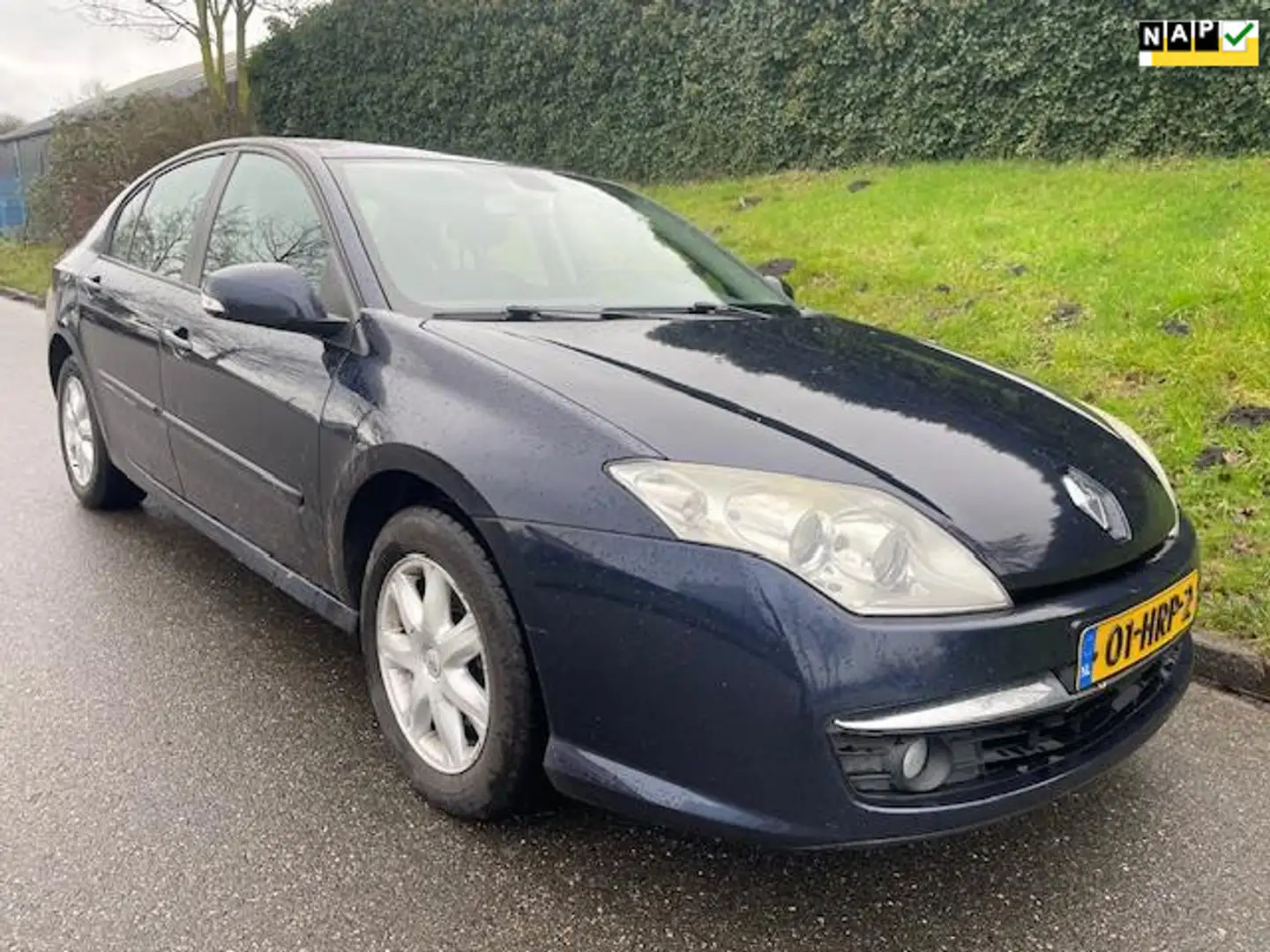 Renault Laguna 2.0 16V Sélection Business - Navi - Clima Bleu - 1
