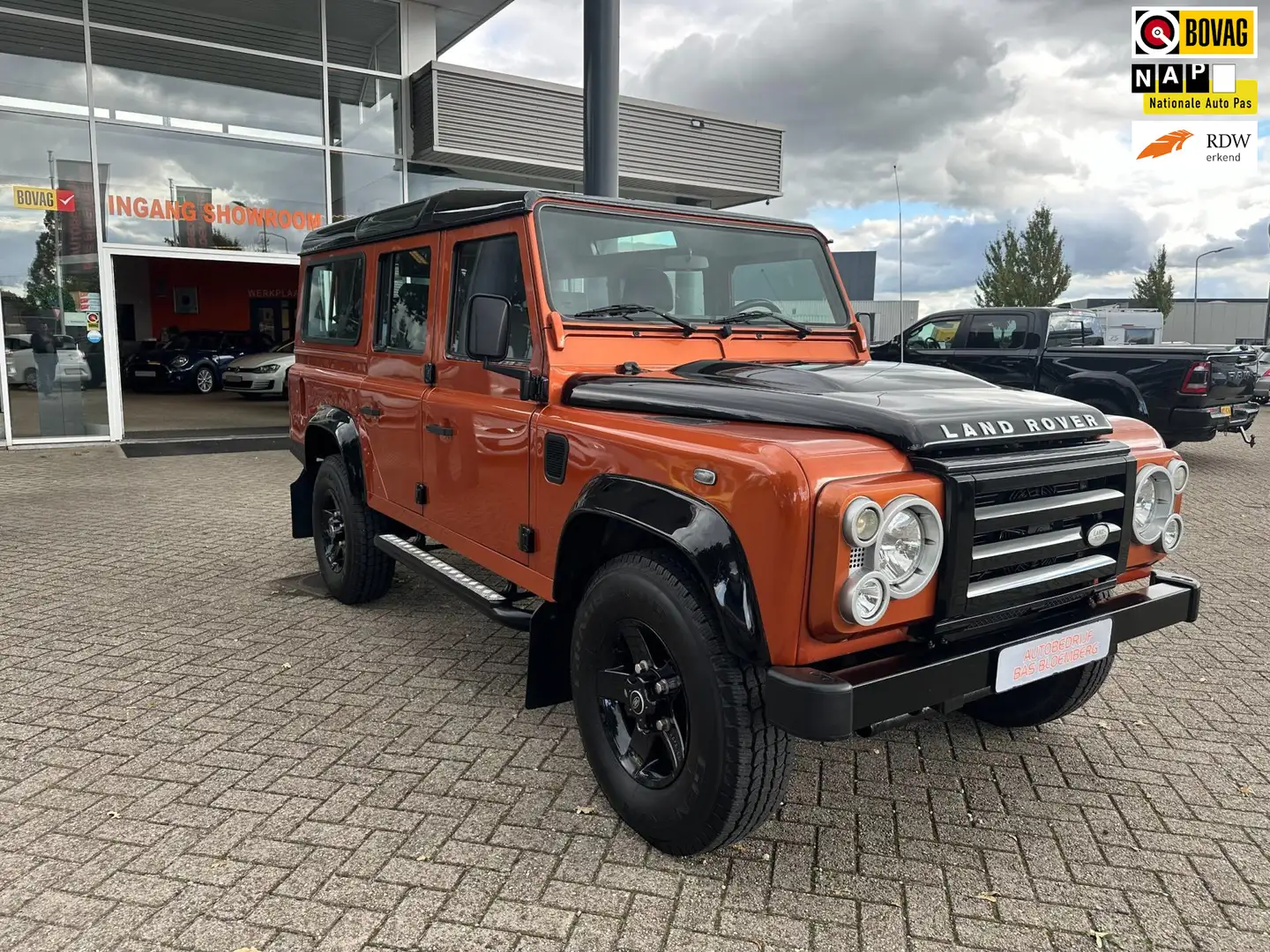 Land Rover Defender 2.4 TD 110 SW XTech, Trekhaak, 7 Zits!, etc Naranja - 1