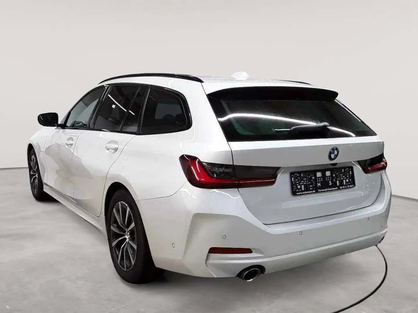 BMW 318 318d Touring Aut. Navi SHZ AHK LED Blanco - 2