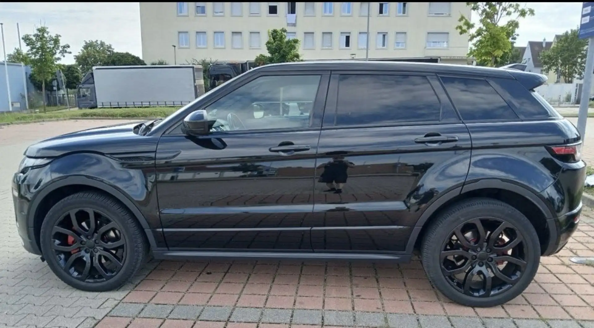 Land Rover Range Rover Evoque TD4 Aut. HSE Dynamic Schwarz - 2