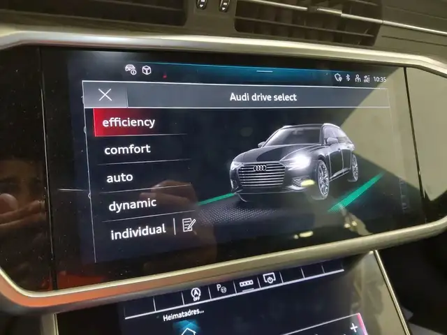 Audi A6 view 14