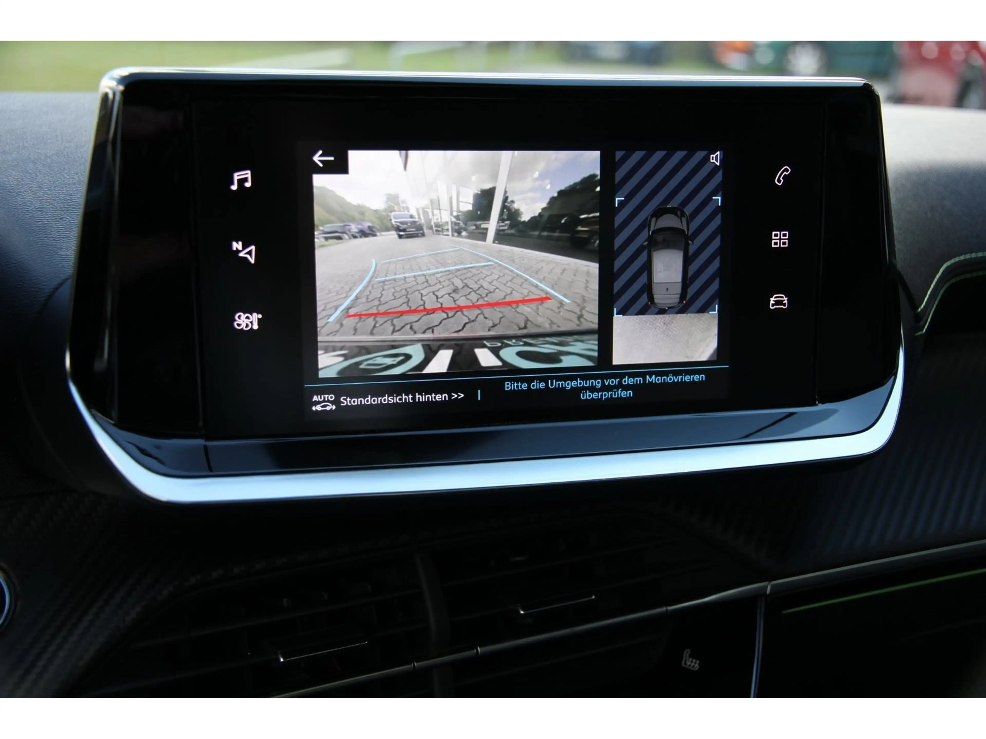 Peugeot 208 (e-) 136 GT+ SHZ ISO Navi PanoDach TWA WP — photo 29
