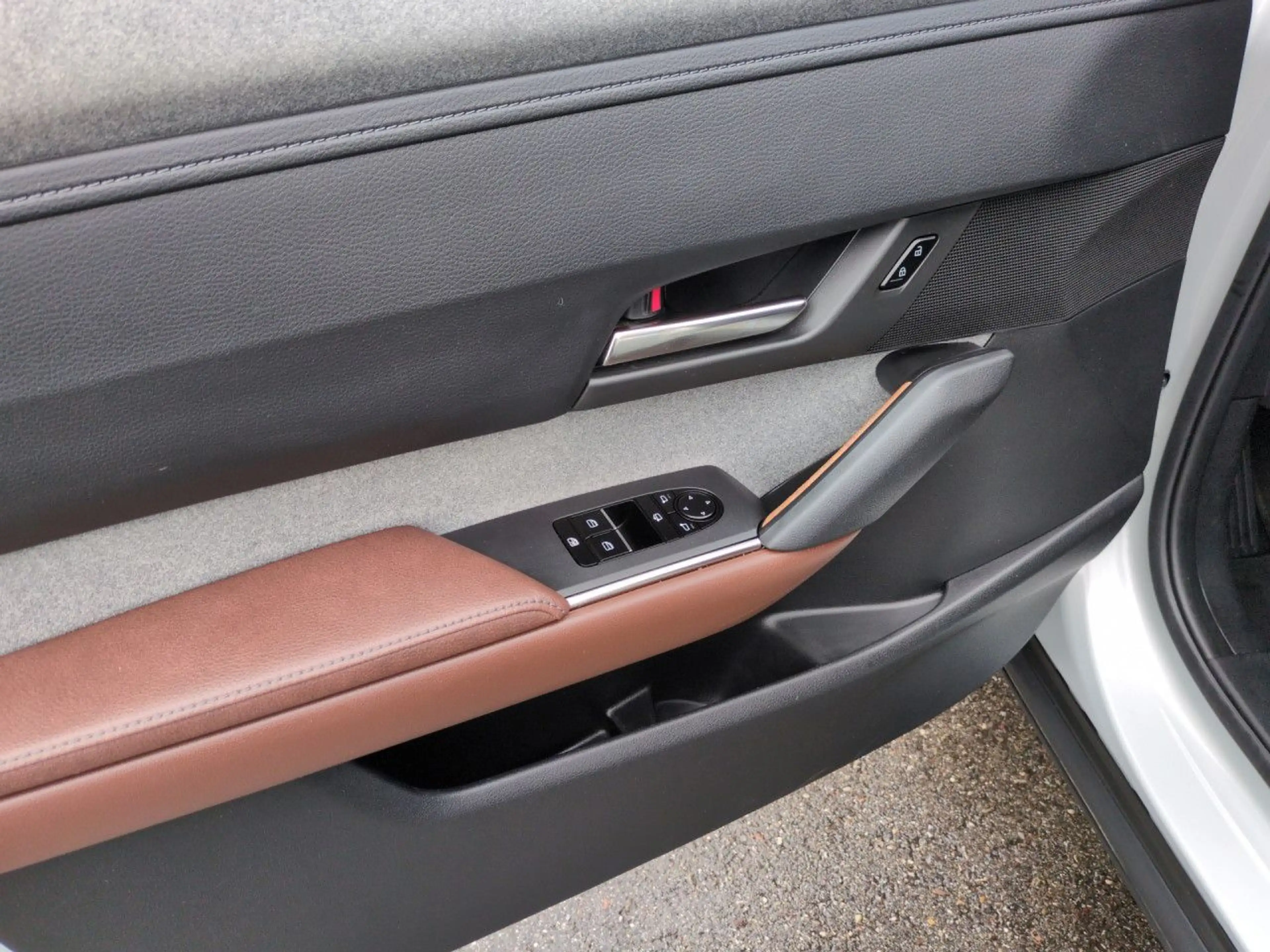 Mazda MX-30 e-SKYACTIV EV Advantage Automatik Bluetooth — photo 6