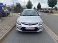 Hyundai i30 cw Classic 1,6CRDi*1Hand*EURO5*LEDER*AHK*ALU Plateado - thumbnail 2