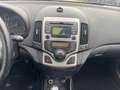 Hyundai i30 cw Classic 1,6CRDi*1Hand*EURO5*LEDER*AHK*ALU Plateado - thumbnail 15