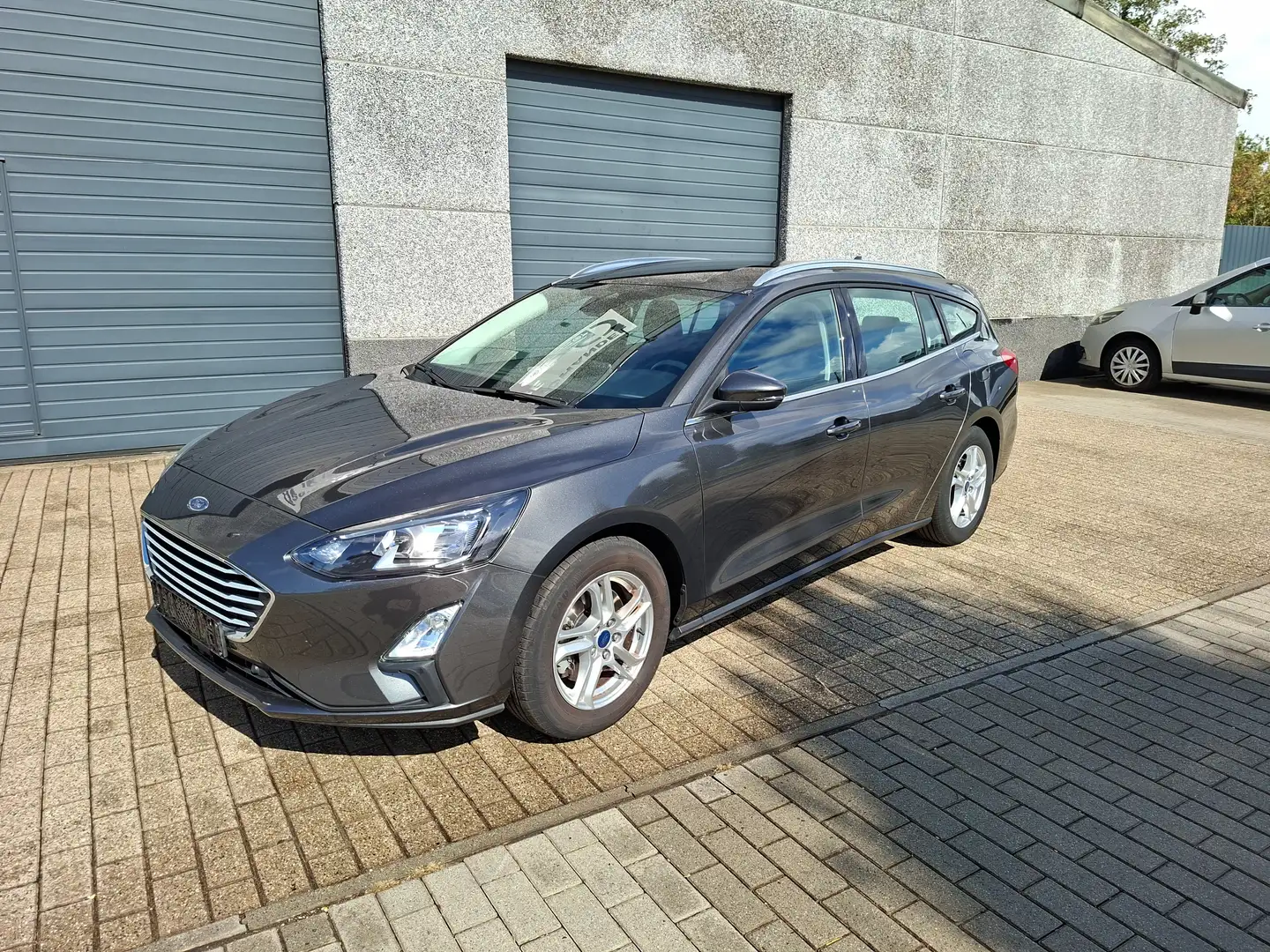 Ford Focus Focus Turnier 1.0 ***GPS CAMERA CRUISE*** Gris - 2