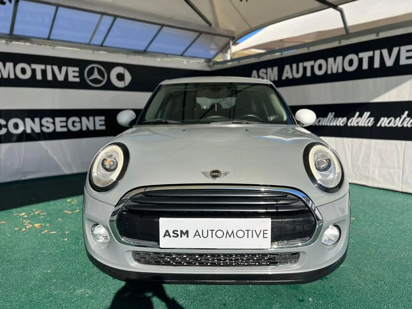 MINI Cooper 1.5 5 porte Gris - 2