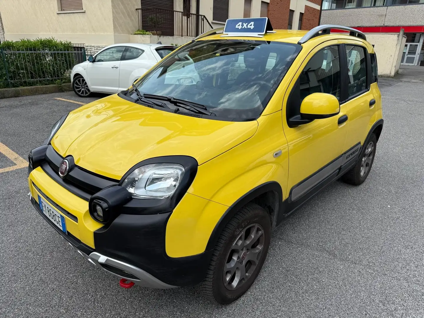Fiat Panda 0.9 Twinair T. Cross 4x4 *ARRIVA FRA 1 SETTIMANA* Jaune - 1