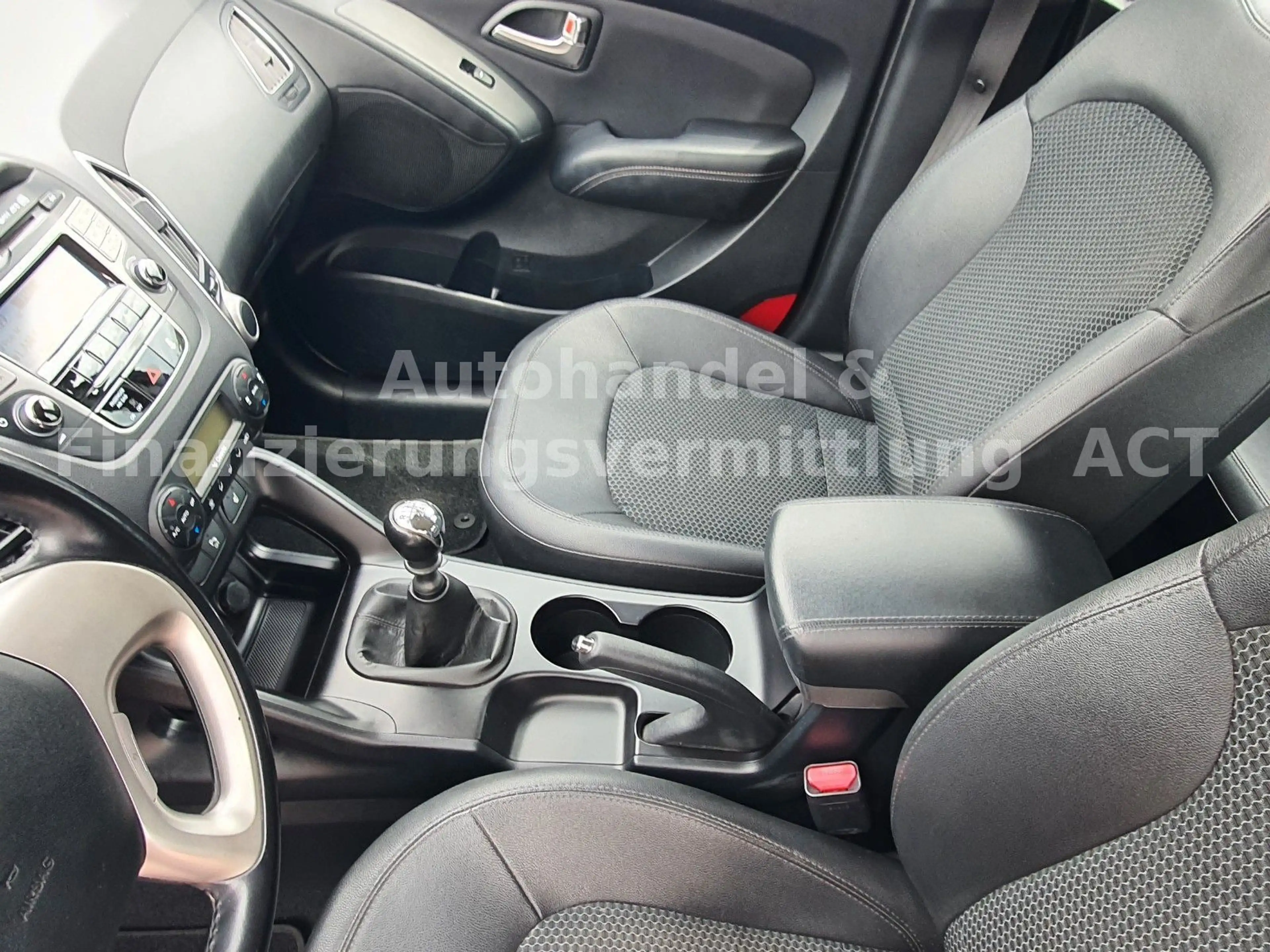 Hyundai iX35 2.0 CRDi 135 kW 4WD — photo 13