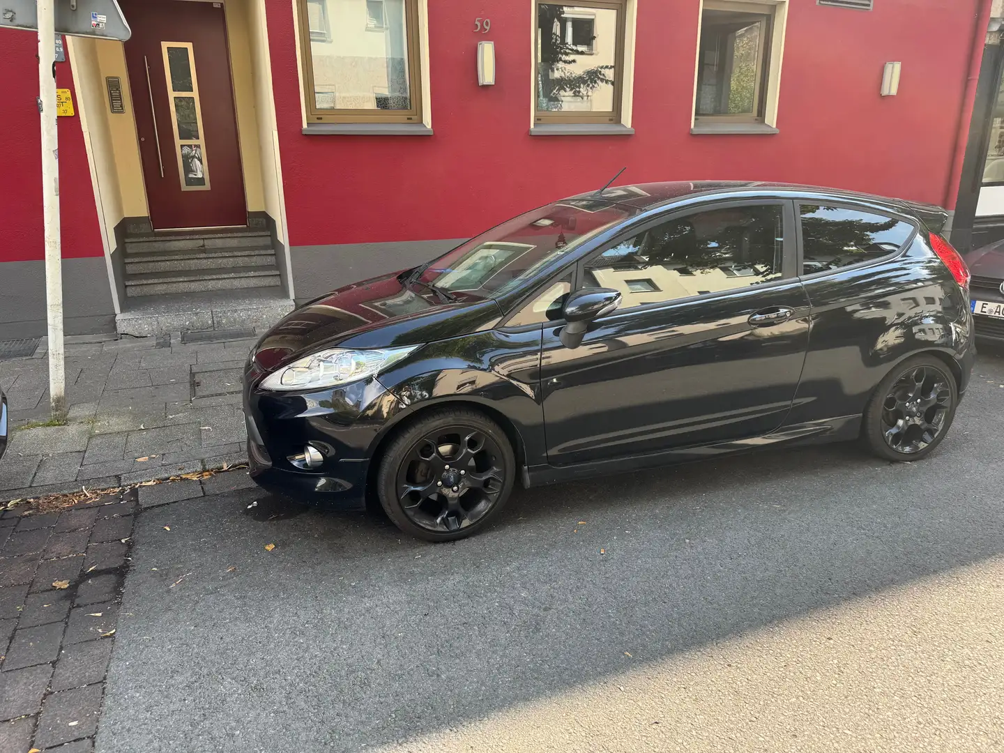 Ford Fiesta Fiesta 1.6 Ti-VCT Sport S Černá - 1