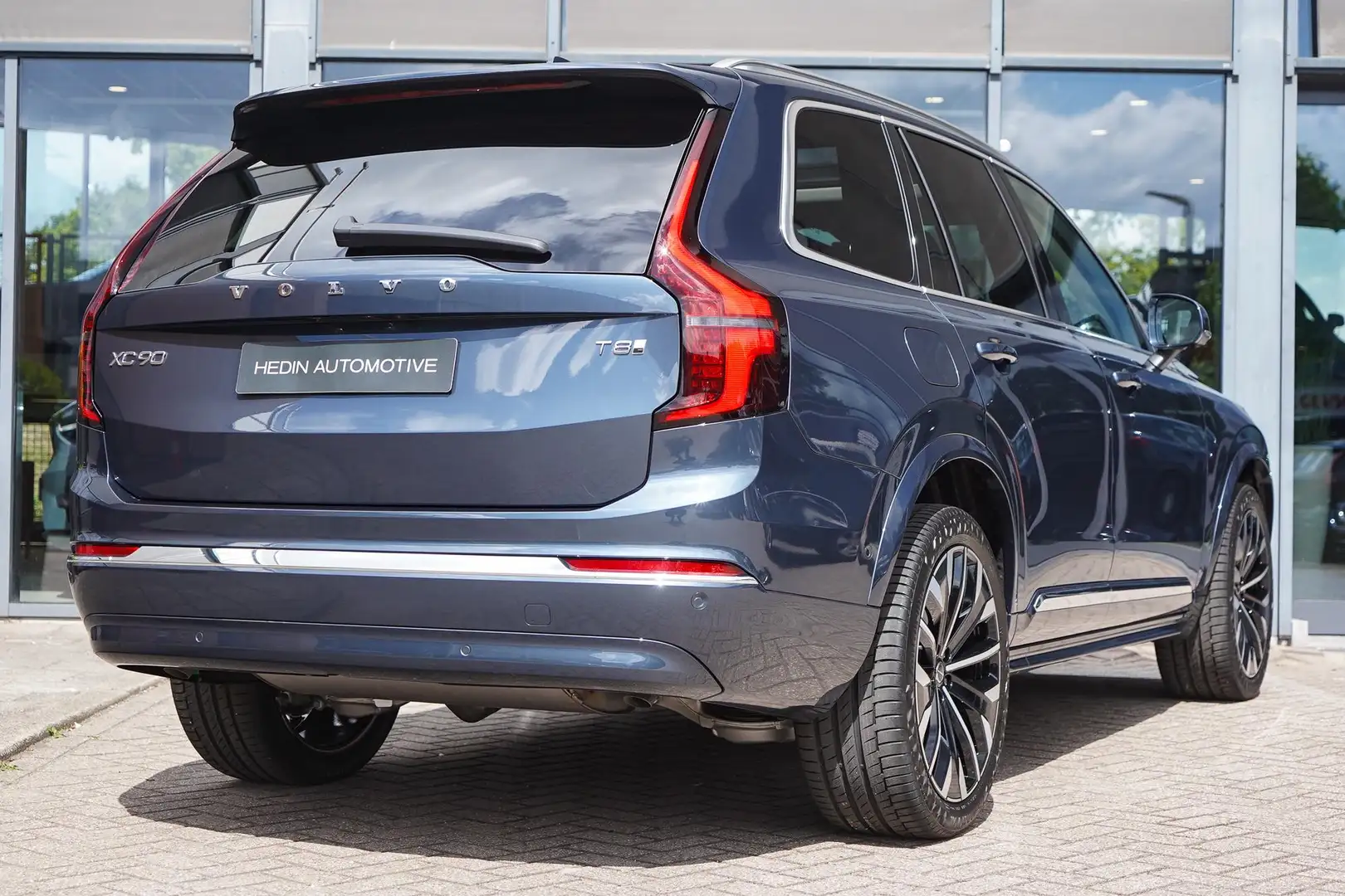 Volvo XC90 2.0 T8 Plug-in hybrid AWD Ultra Dark | Luchtvering Blauw - 2