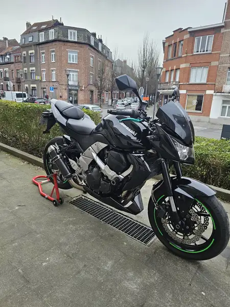 Kawasaki Z750 - foto 7