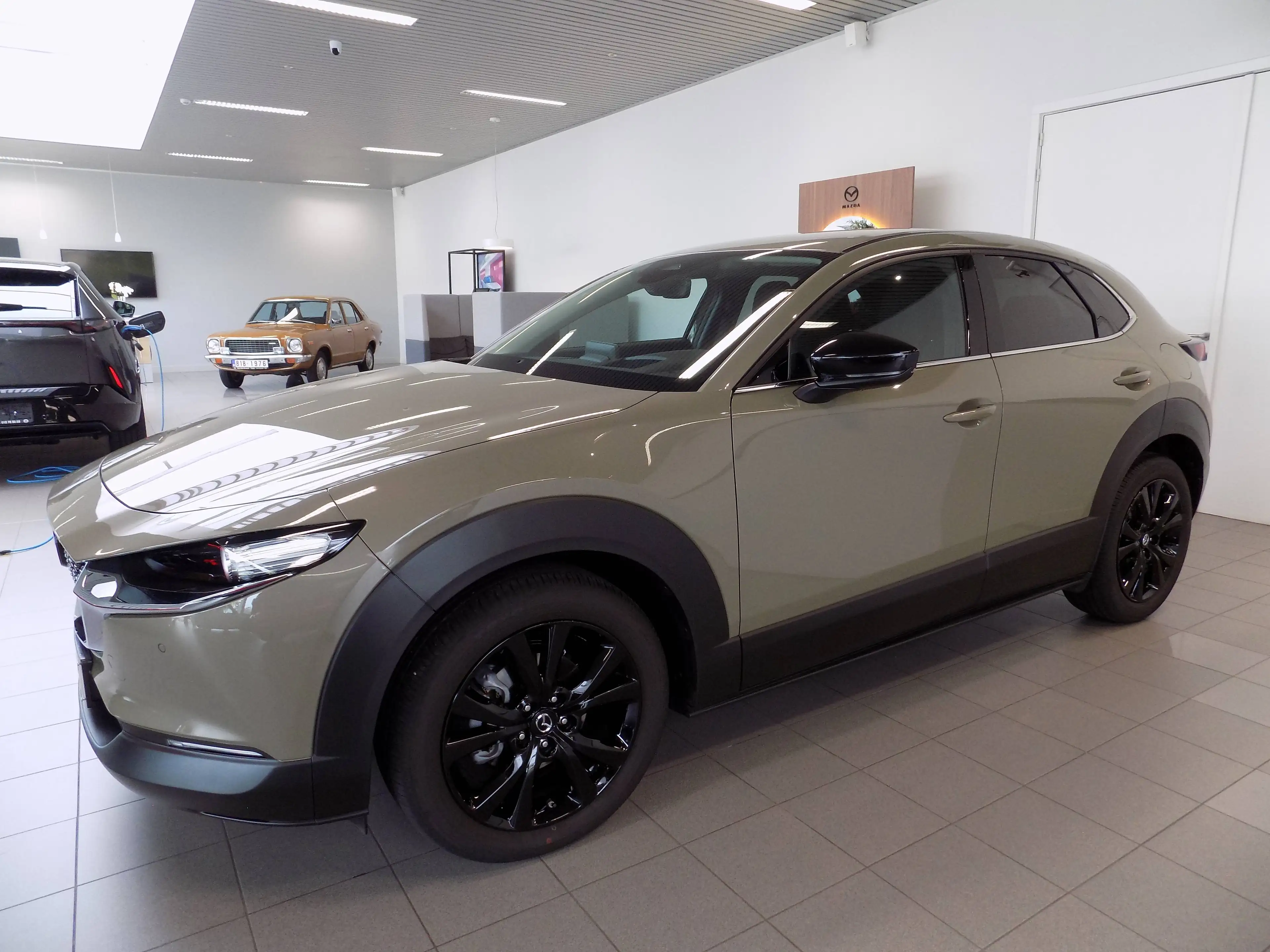 Mazda CX-30 2.0i SKYACTIV-X MHE Homura Automaat! — photo 2