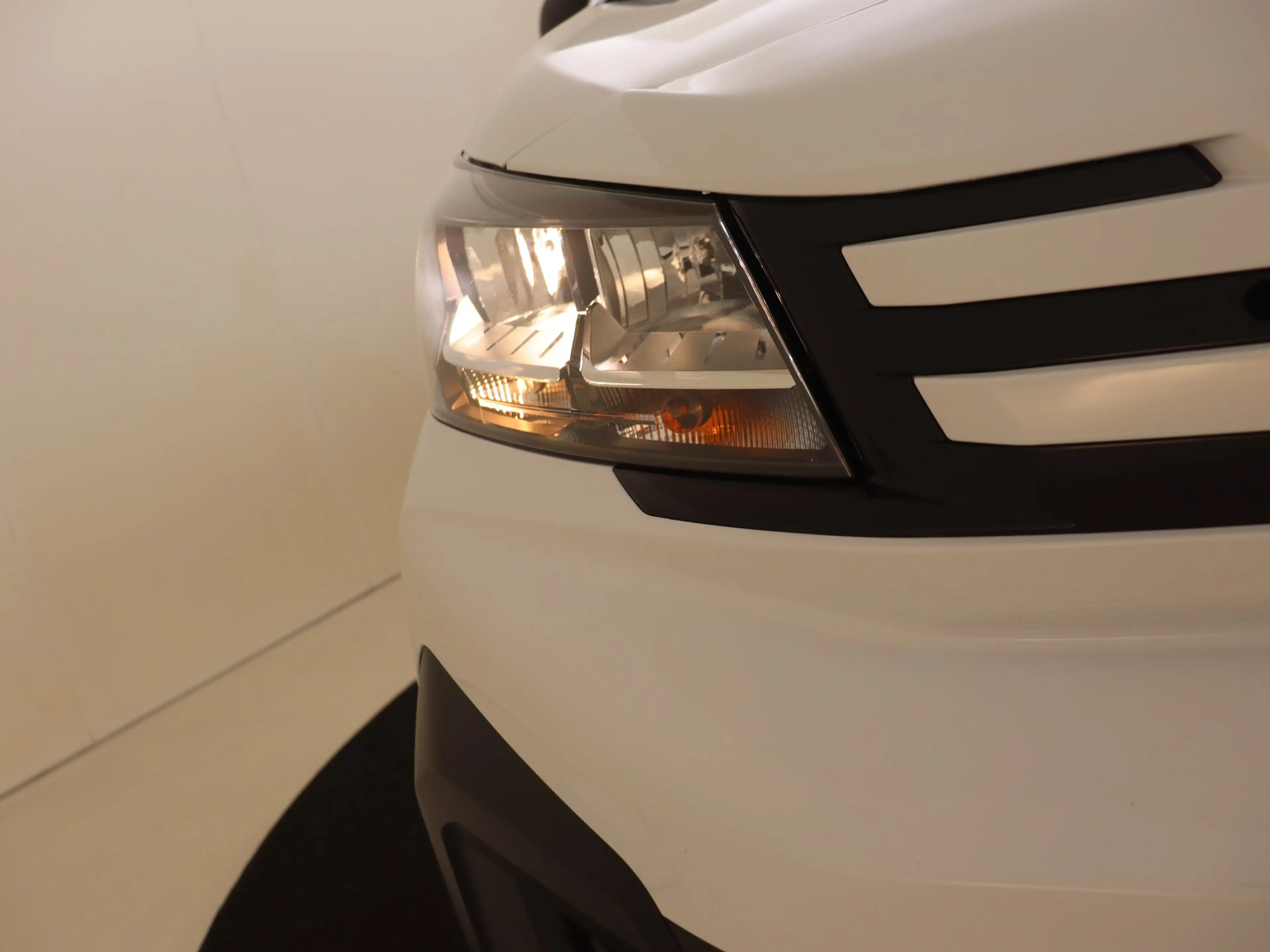 Peugeot e-Expert EV L3 75 kWh | Surround NAV Pakket — photo 10