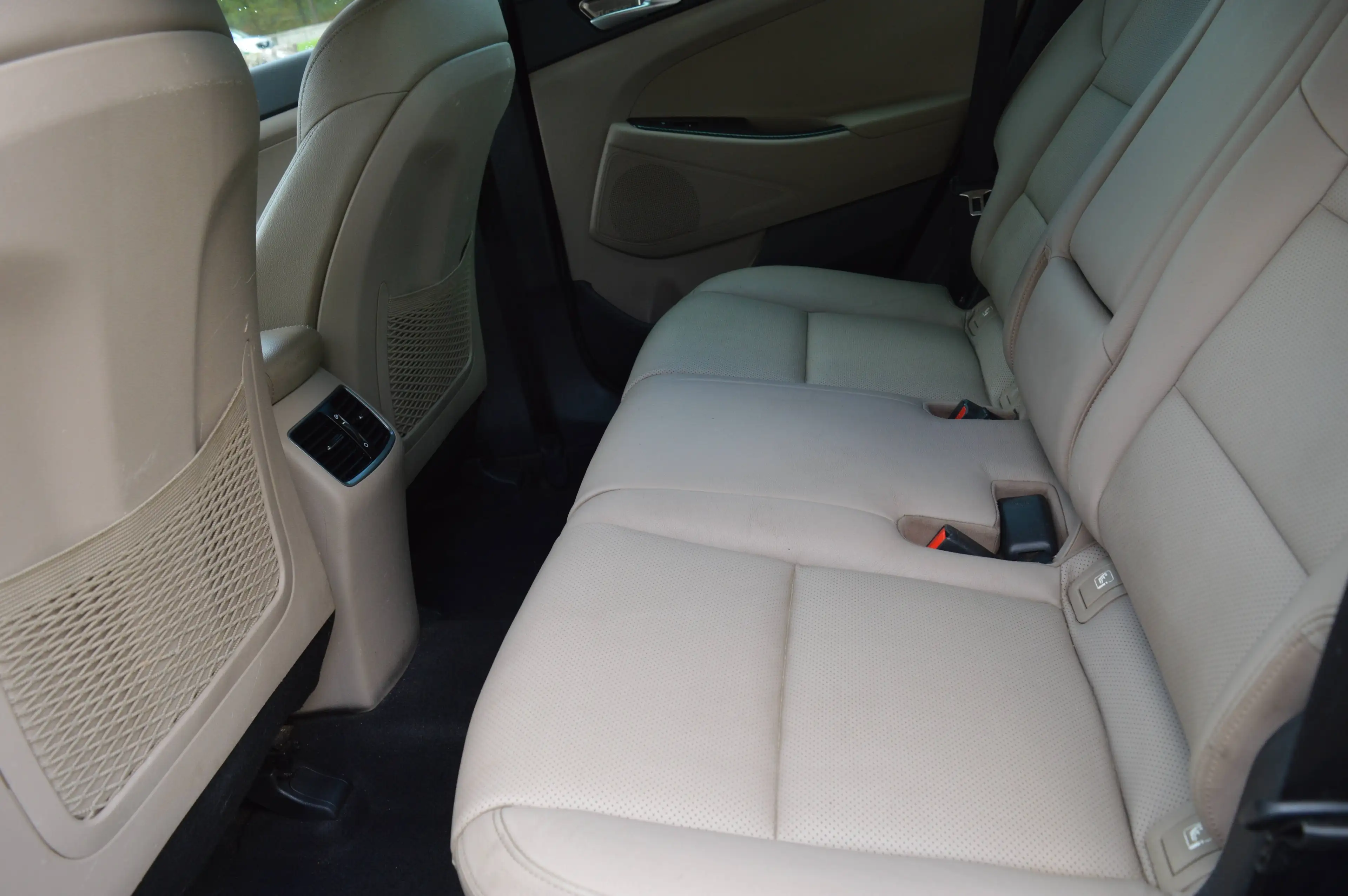 Hyundai TUCSON Premium 4WD*Navi*Tempomat*Leder*AHK* — photo 11