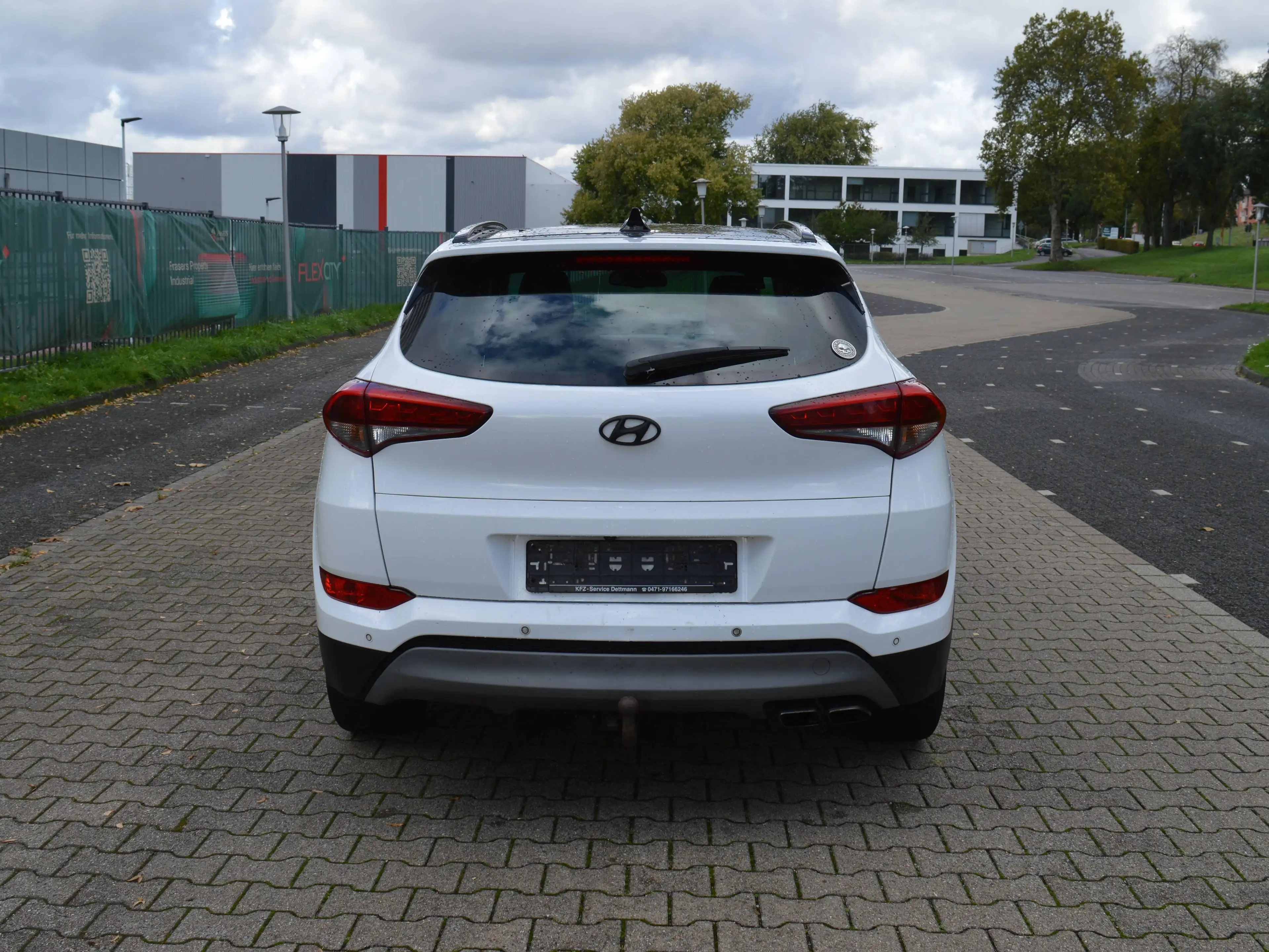 Hyundai TUCSON Premium 4WD*Navi*Tempomat*Leder*AHK* — photo 8