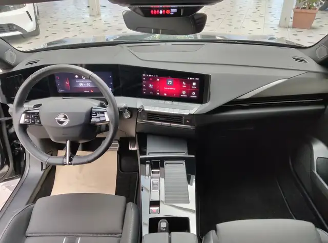 Opel Astra view 23