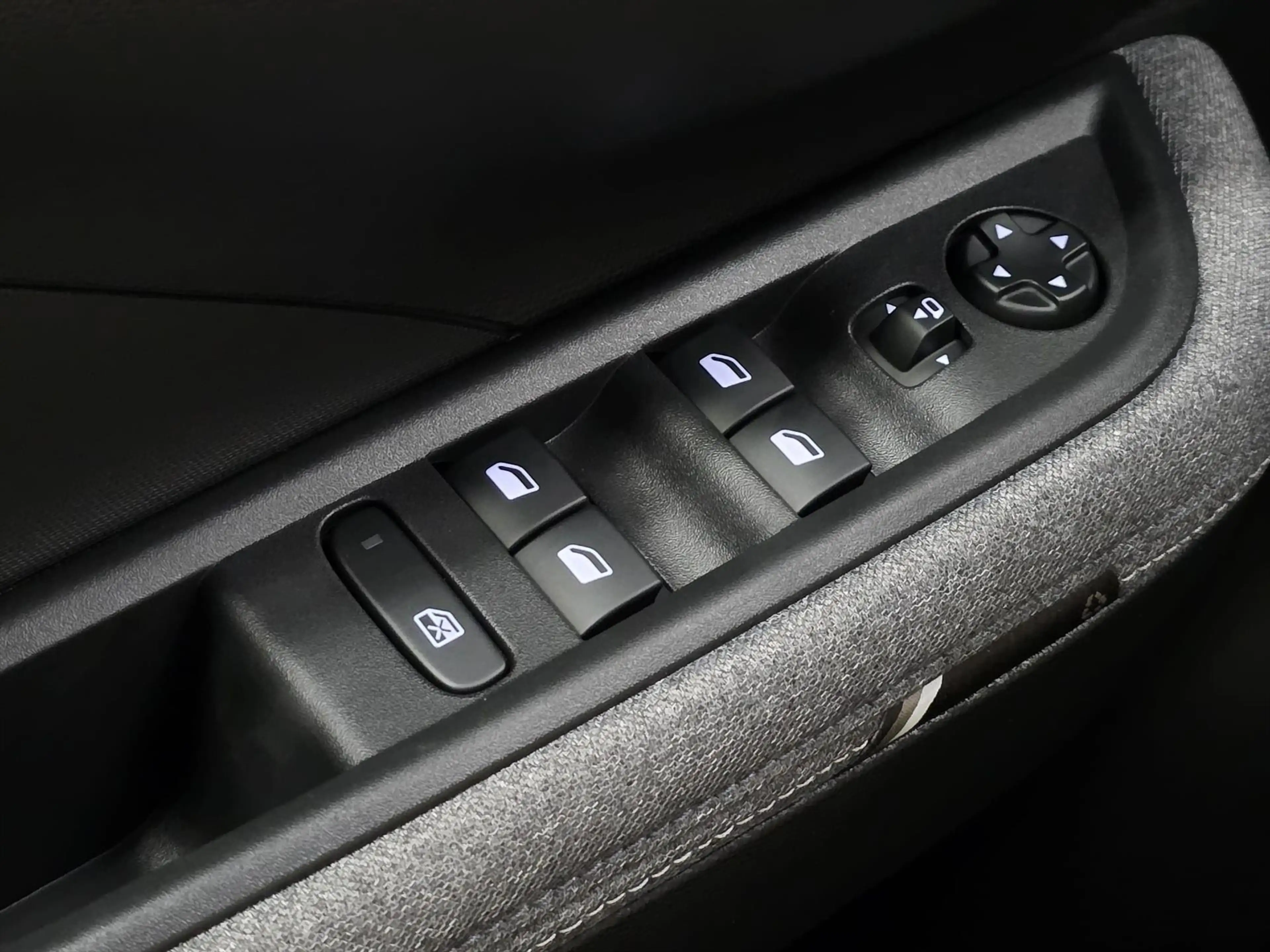 Opel Frontera 100pk Hybrid GS Automaat | Navigatie | Parkeercame — photo 11