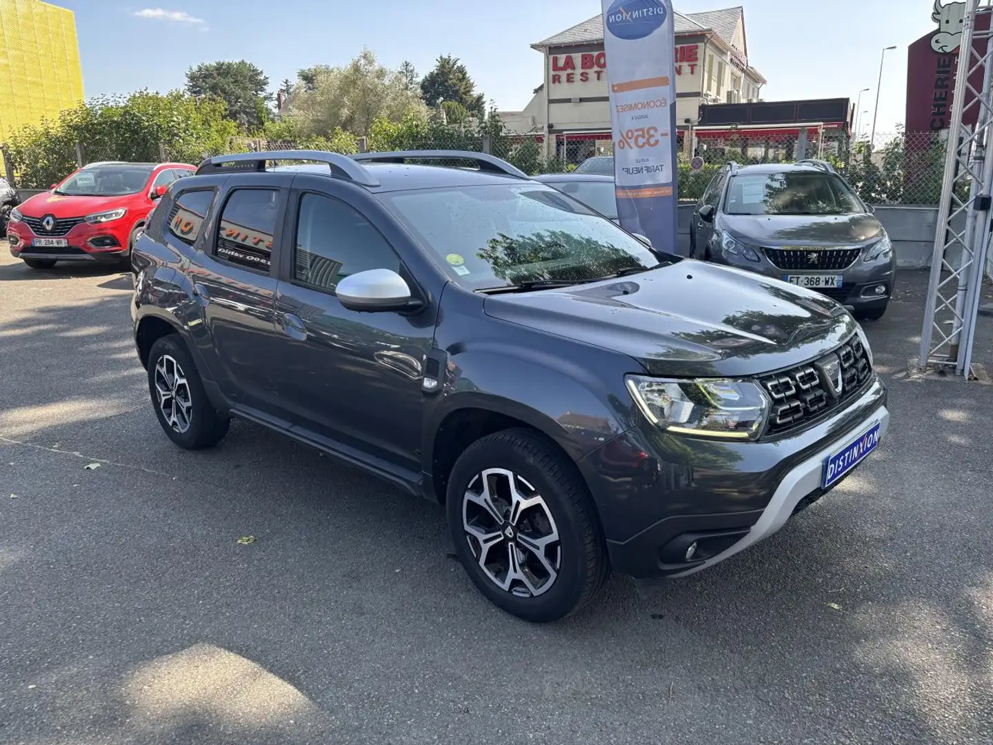 Dacia Duster 1.5 BLUEDCi - 115 - PRESTIGE + CAMERA 360° + ATTEL Gris - 2