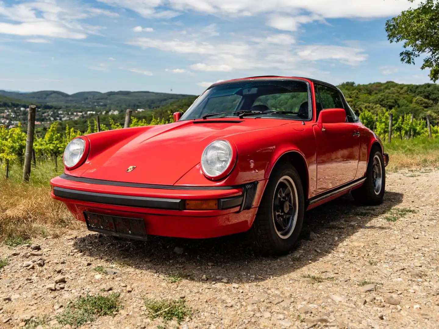 Porsche 911 G-Modell Targa 2,7L Rot - 1