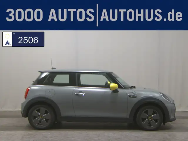 MINI Cooper SE Essential Trim Navi LED PDC Shz