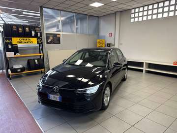 Golf VIII 2020 1.0 tsi evo Life 110cv