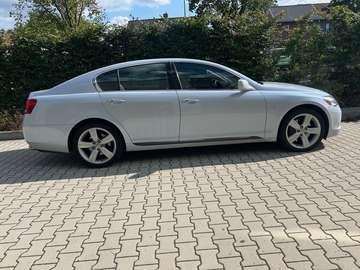 Executive Line