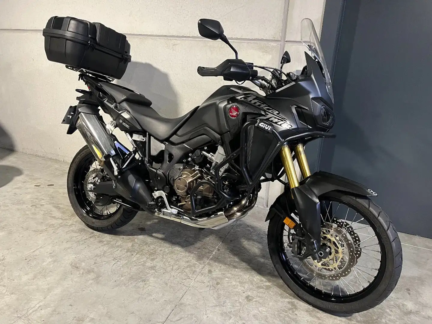 Honda CRF 1000 Africa Twin DCT in heel mooie staat - 1