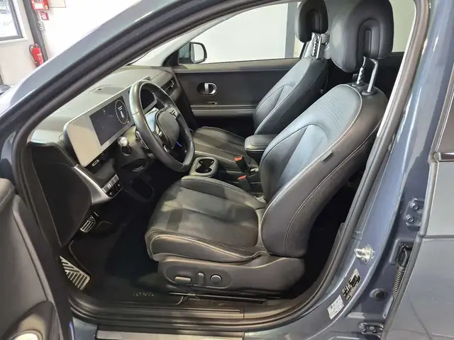 Hyundai Ioniq 5 view 8