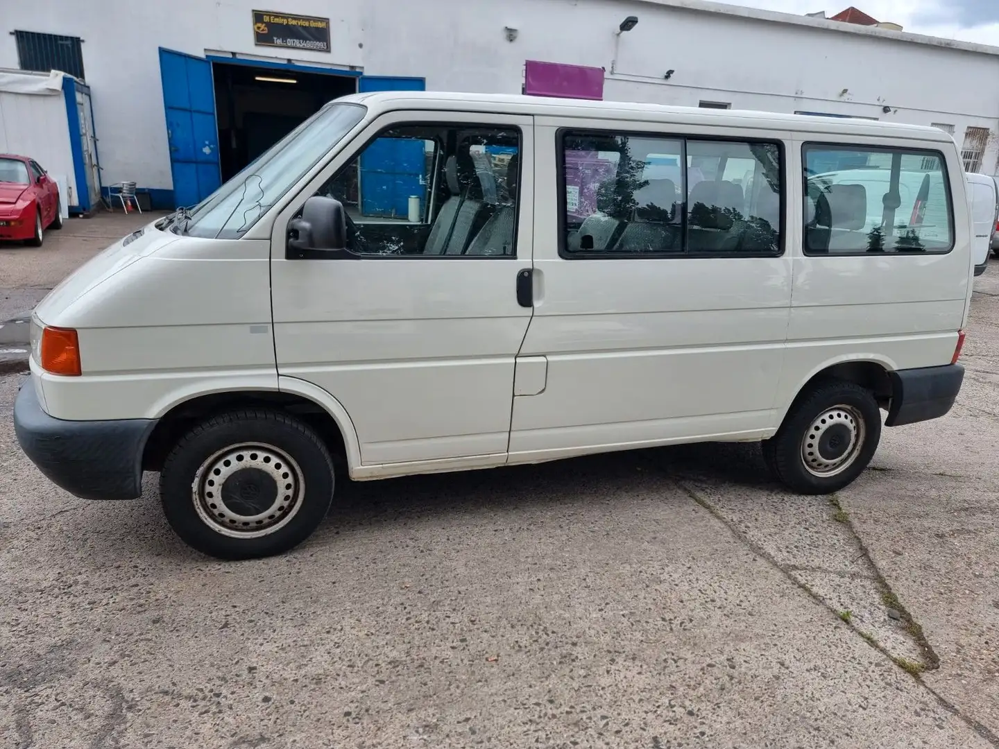 Volkswagen T4 Caravelle T4 Schweizer Garagenfund - 9-Sitzer - 153.000km Weiß - 1