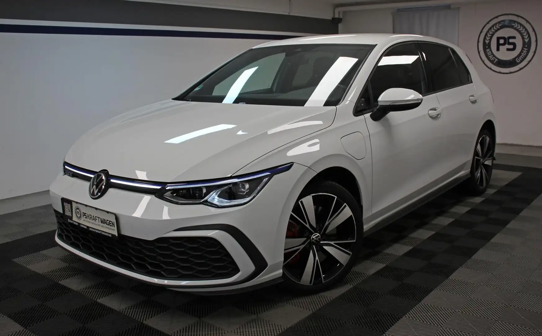 Volkswagen Golf GTE 1.4 TSI eHybrid IQ-LIGHT ACC KAMERA TOP Weiß - 1