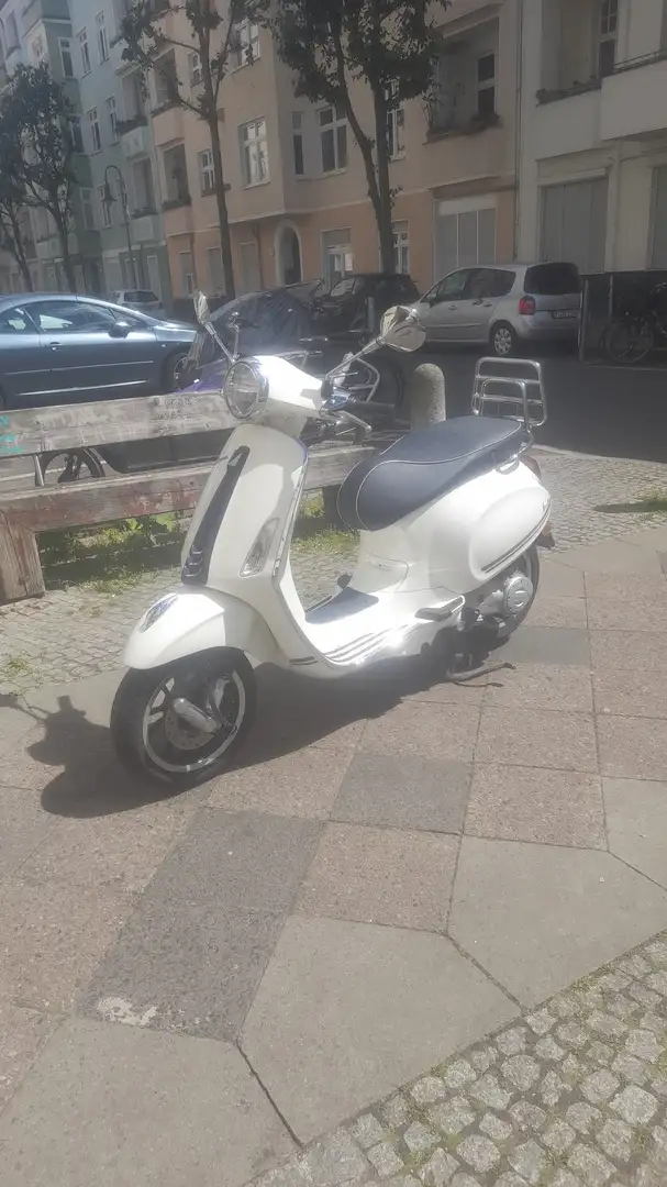 Vespa Primavera Alb - 1