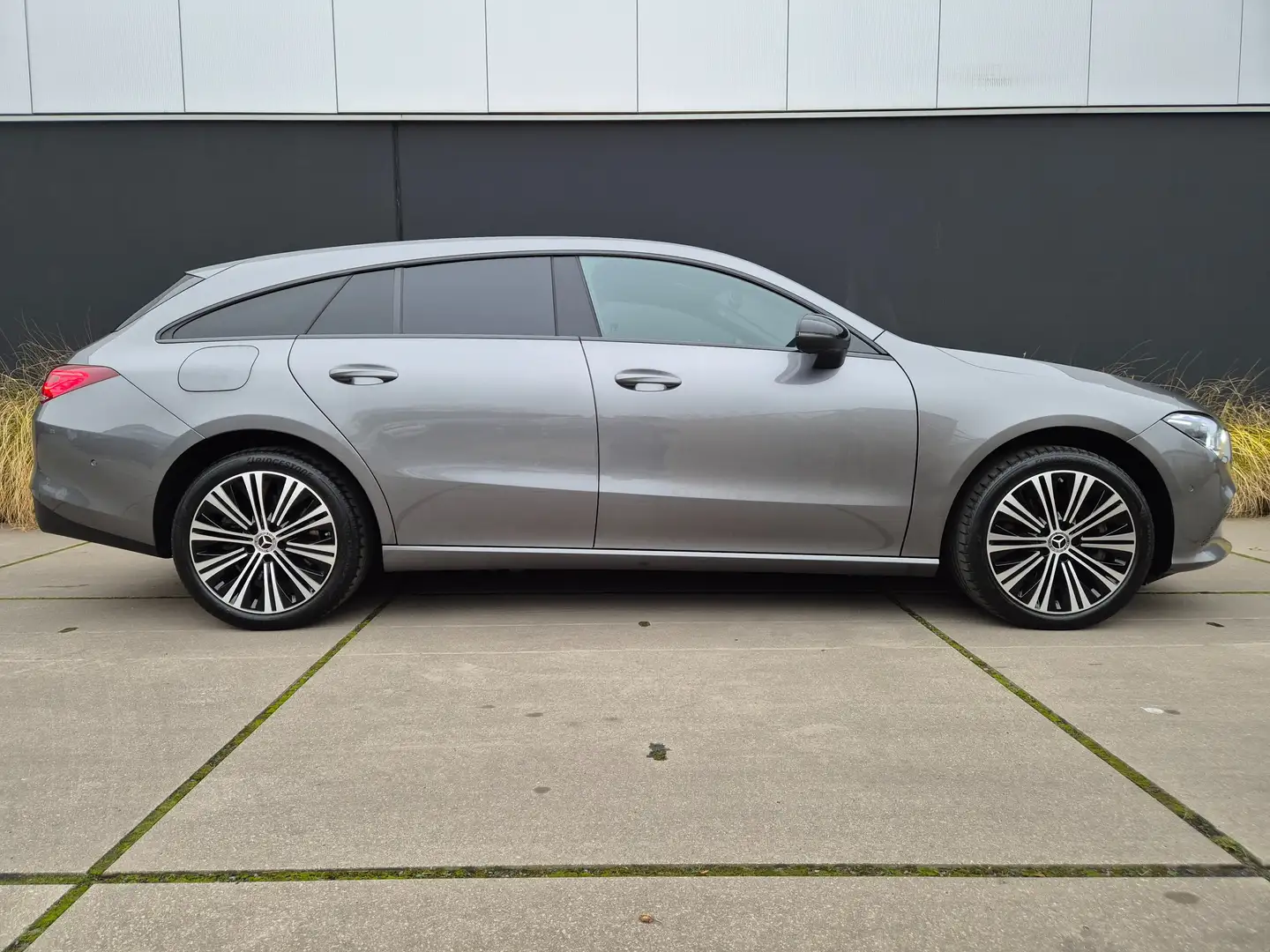 Mercedes-Benz CLA 250 e PHEV*NIGHTPAKKET*URBAN PAKKET*360'CAMERA*DAB*PTS Szürke - 2