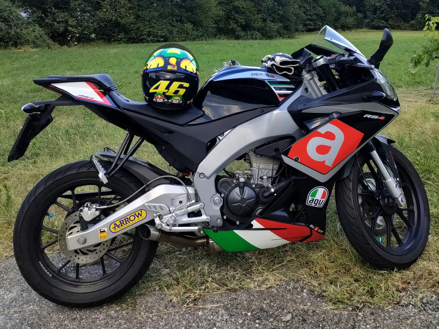 Aprilia RS4 125 Czerwony - 1