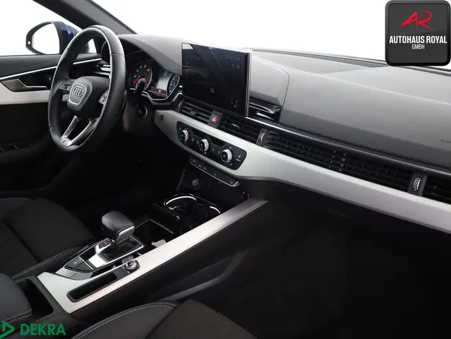 Audi A4 view 10