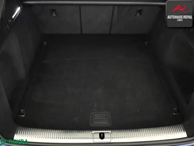 Audi A4 view 13