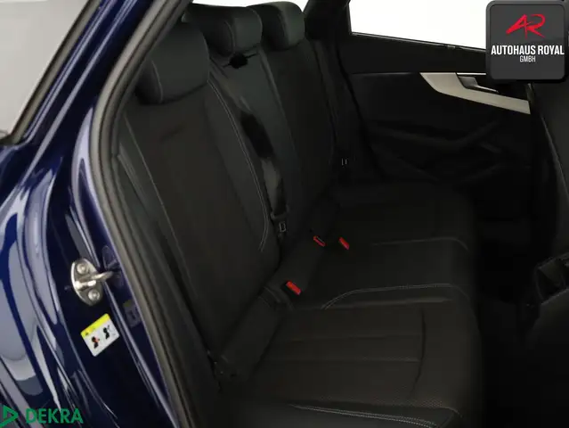 Audi A4 view 12