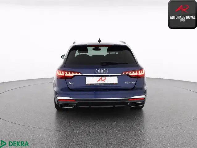 Audi A4 view 4