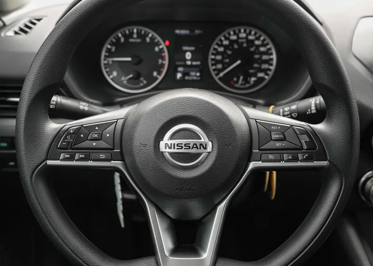 Nissan Sentra снимка Nissan Sentra