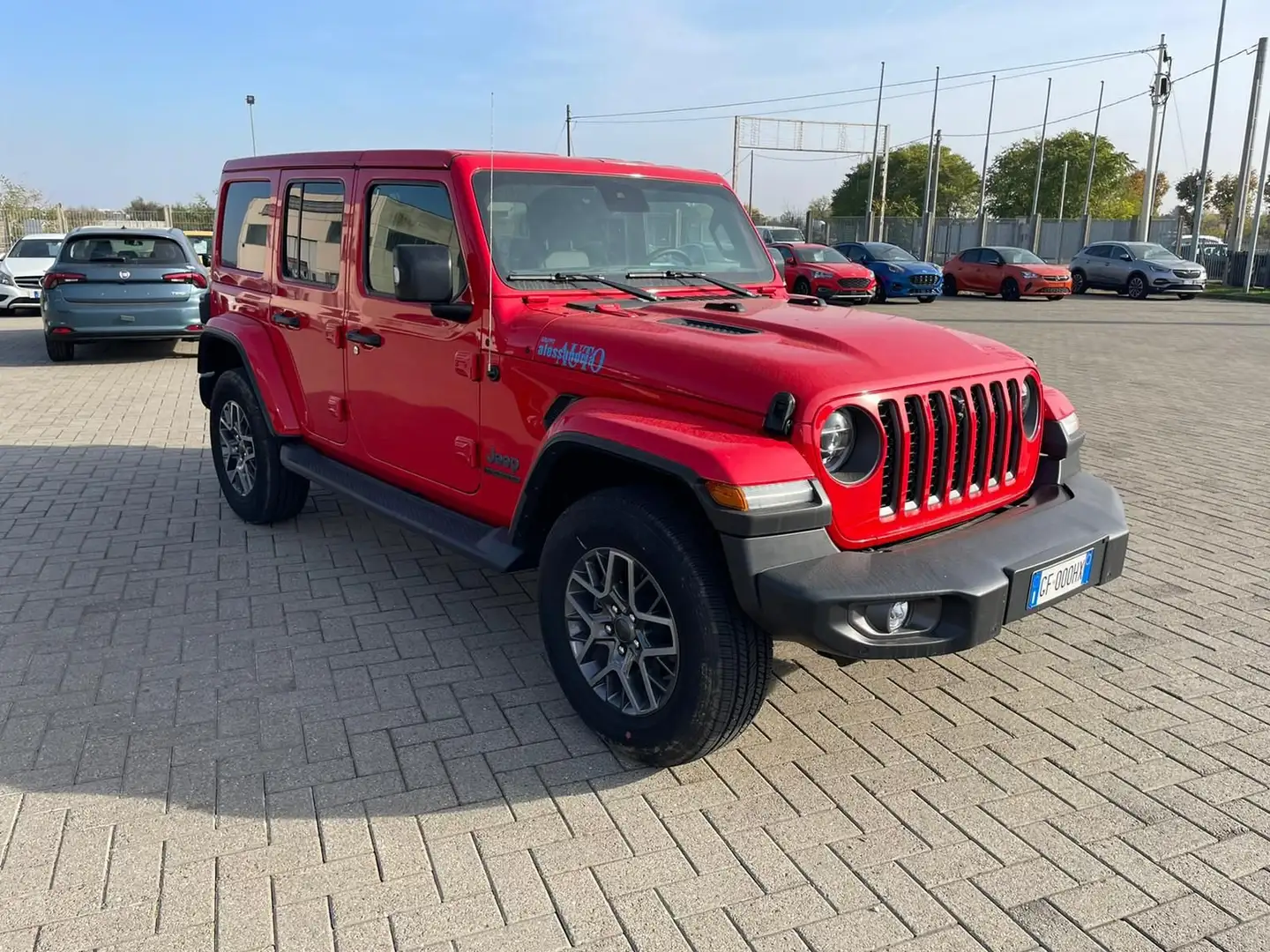 Jeep Wrangler Wrangler Unlimited 2.0 PHEV ATX 4xe Sahara Rojo - 2