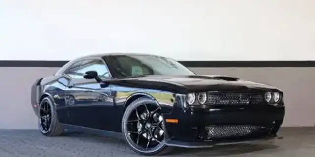 Dodge Challenger R-T 5.7 V8 HEMI 377 ch