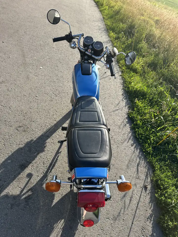 Suzuki GP 125