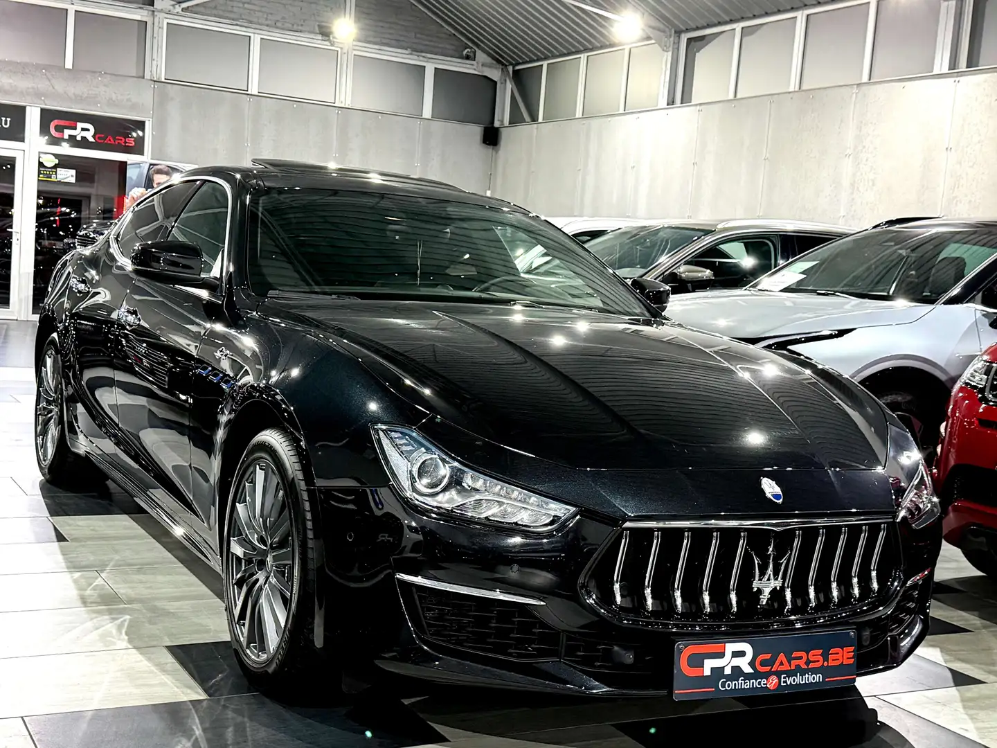 Maserati Ghibli GT 2.0T L4 mHEV GranLusso 1e Main Etat Neuf Noir - 2