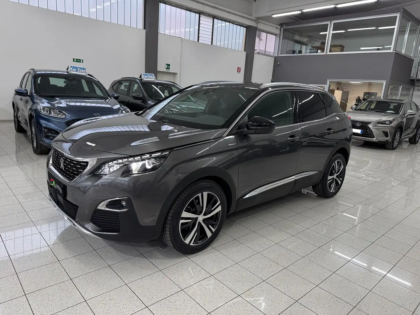 Peugeot 3008 1.5hdi 130cv EAT8 GT Line GOMMATA NUOVA PERFETTA Gris - 1