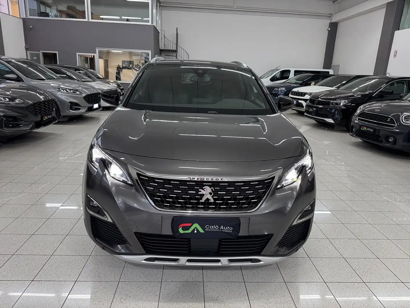 Peugeot 3008 1.5hdi 130cv EAT8 GT Line GOMMATA NUOVA PERFETTA Gris - 2