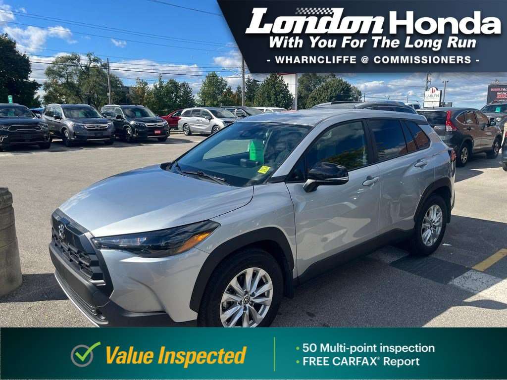 2026 Toyota Corolla Cross LE | 1 Owner | Clean Carfax | Bluetooth | Carplay | Keyless Entry | Push Start |